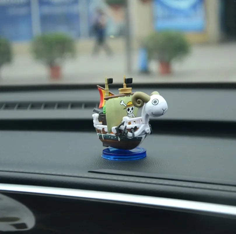 One Piece Thousand Sunny and Going Merry Mini Ship Figures